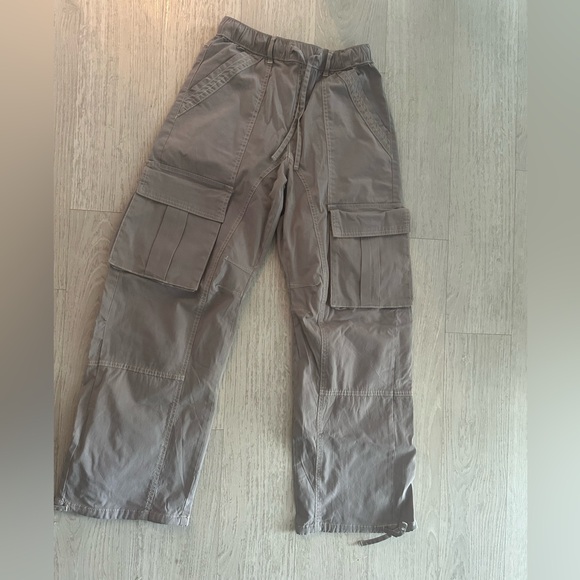 Zara TRF TOPSTITCH CARGO PANTS (new) - Picture 2 of 3